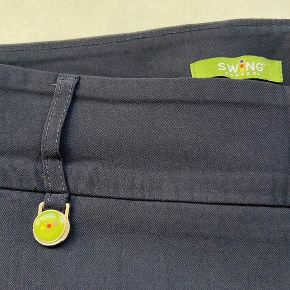 Swing control women’s golf shorts SZ 14 made in Canada - Picture 2 of 8